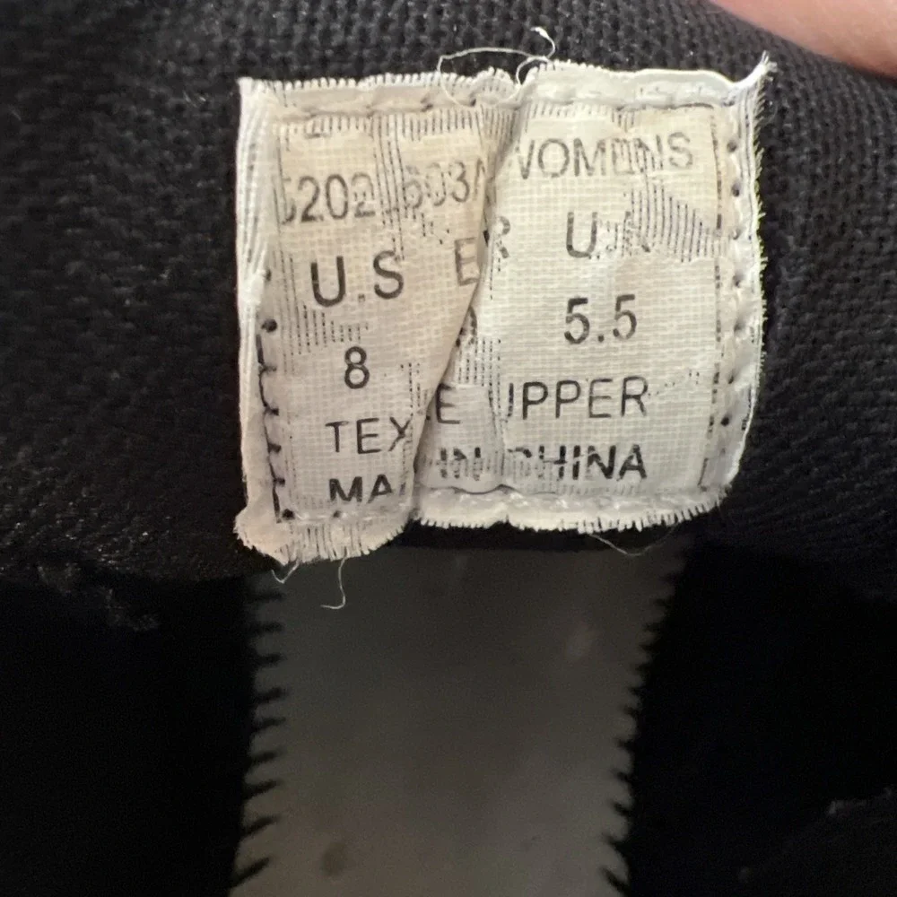 Levis Sneakers Womens Size 8 Black & Blue Trail Running Casual sneakers‎ Shoes